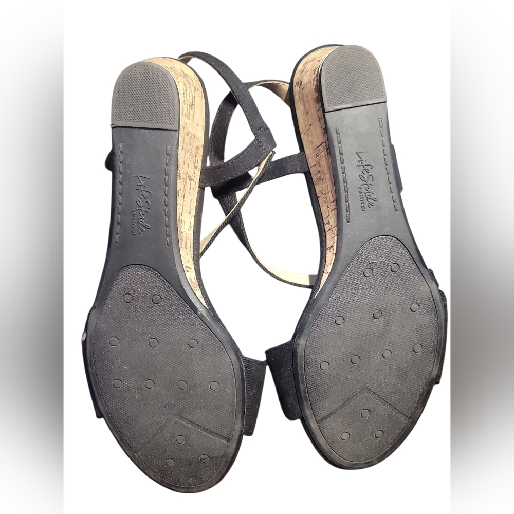 Life Stride Women's Black Strappy Sandals Sz 11 - Picture 2 of 2